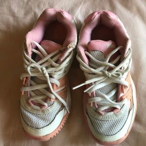 Girls Prince Tennis shoes. Size 2. Good condition
